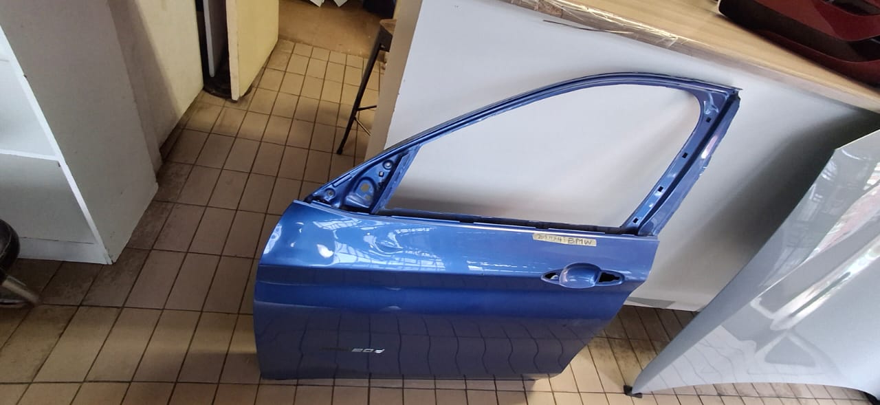 2018 BMW X1 F48 LEFT FRONT PASSENGER DOOR - Private Seller