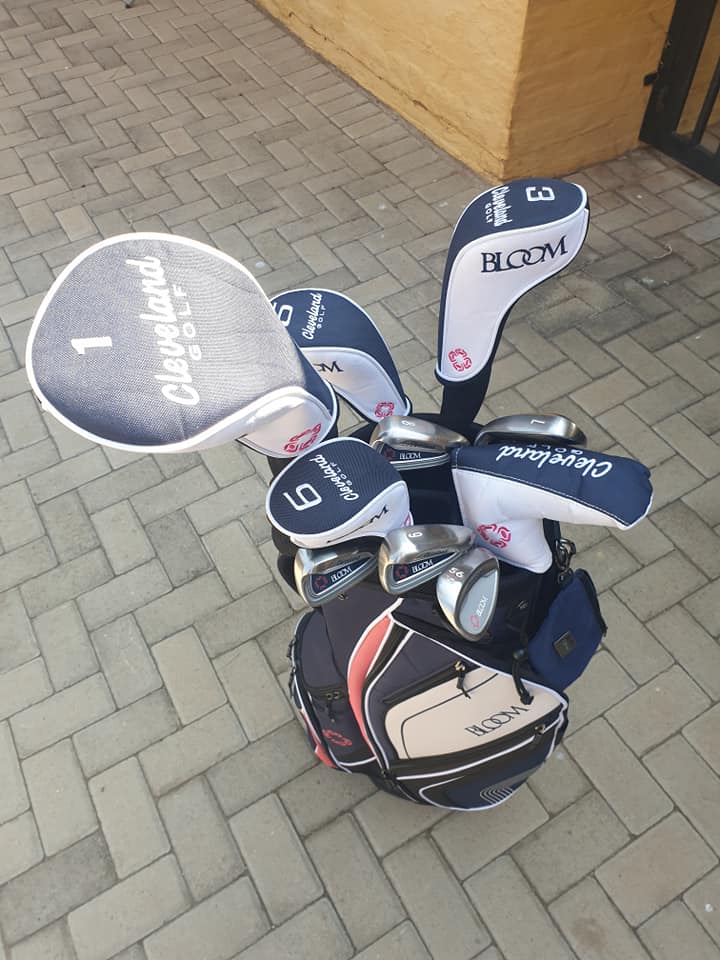 bloom golf set