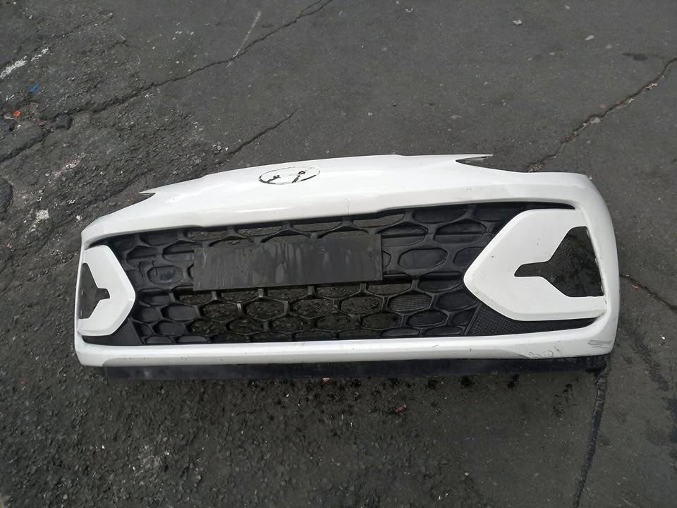 Hyundai Grand i10 bumper - Private Seller Hyundai Grand i10 bumper - Private Seller