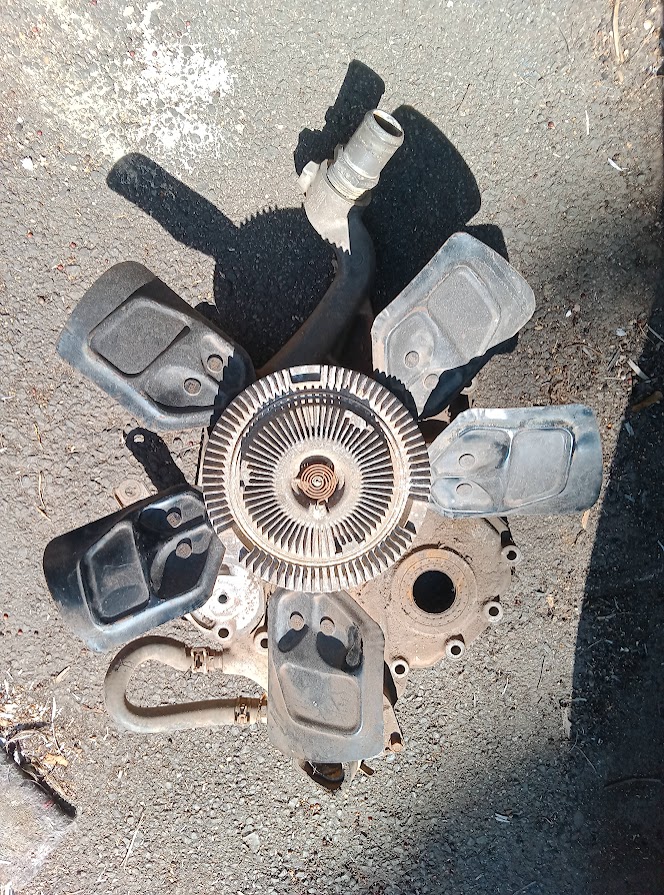 Dodge Magnum 5.9 Waterpump - Private Seller Dodge Magnum 5.9 Waterpump - Private Seller