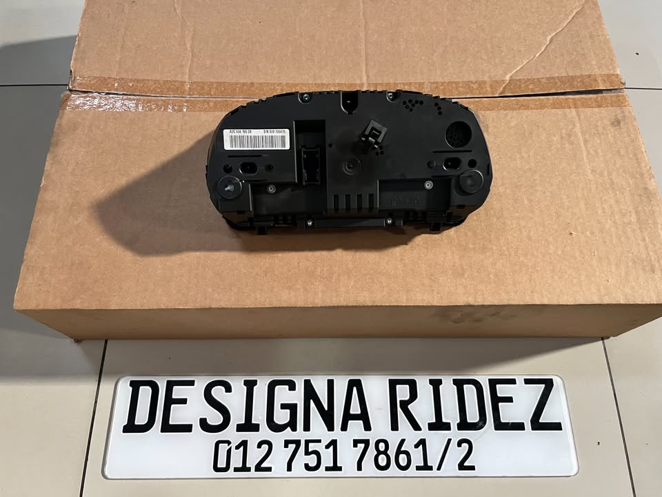 BMW E92 M3 LCI INSTRUMENT CLUSTER AVAILABLE. - Private Seller BMW E92 M3 LCI INSTRUMENT CLUSTER AVAILABLE. - Private Seller