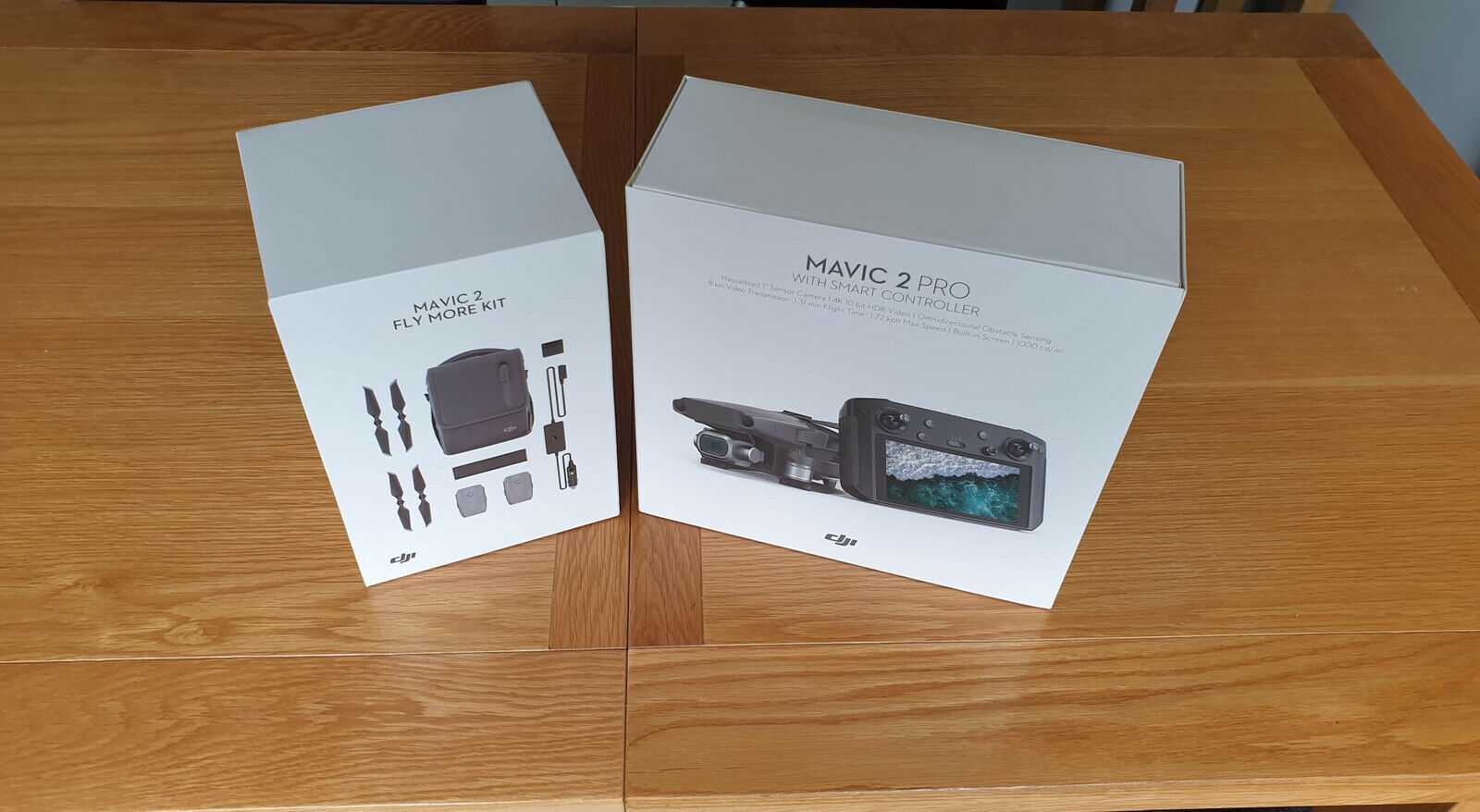 DJi Mavic 2 Pro with Smart Controller and fly More combo Kit