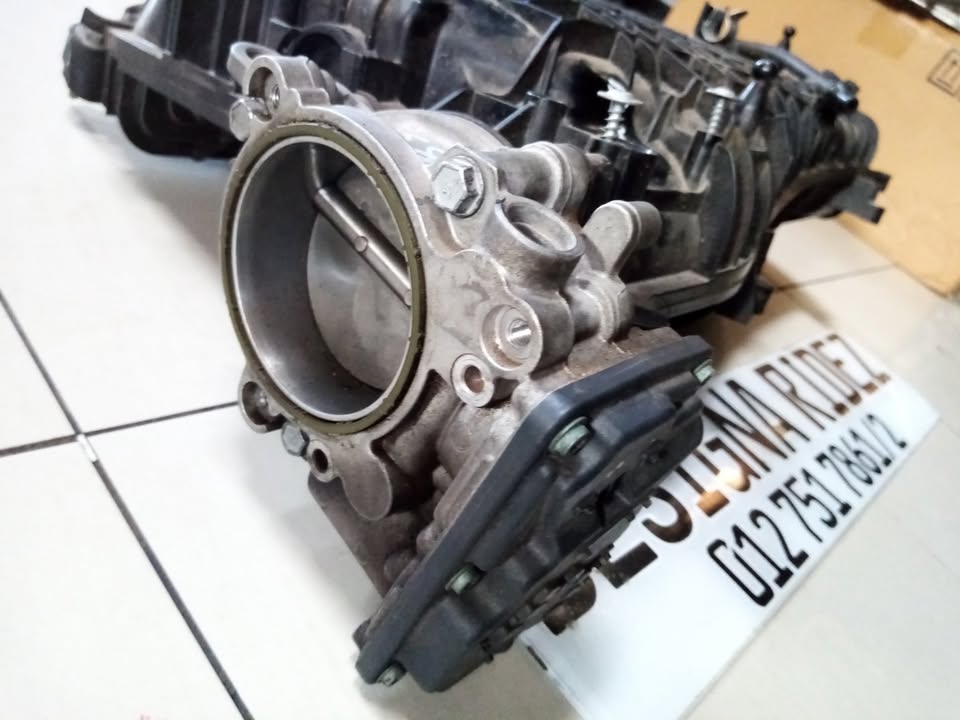 BMW F22 F30 F32 M240 440 B58 Intake Manifold w/ Throttle Body - Private Seller BMW F22 F30 F32 M240 440 B58 Intake Manifold w/ Throttle Body - Private Seller