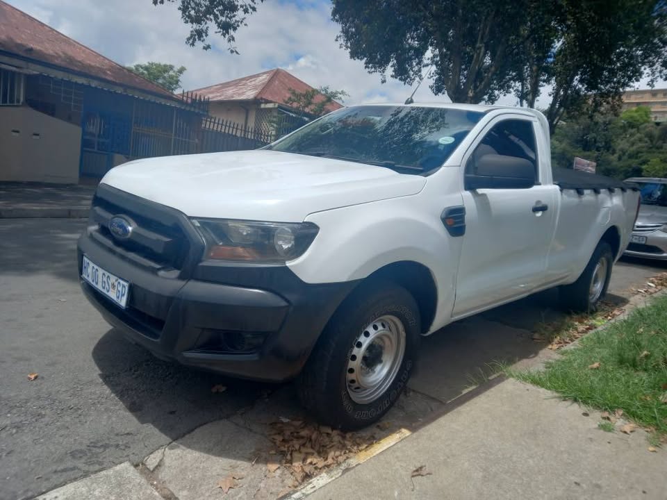 2017 Ford Ranger  single cab 2.2 Diesel, Manual 5speed, White, Spere key, Low Raider,