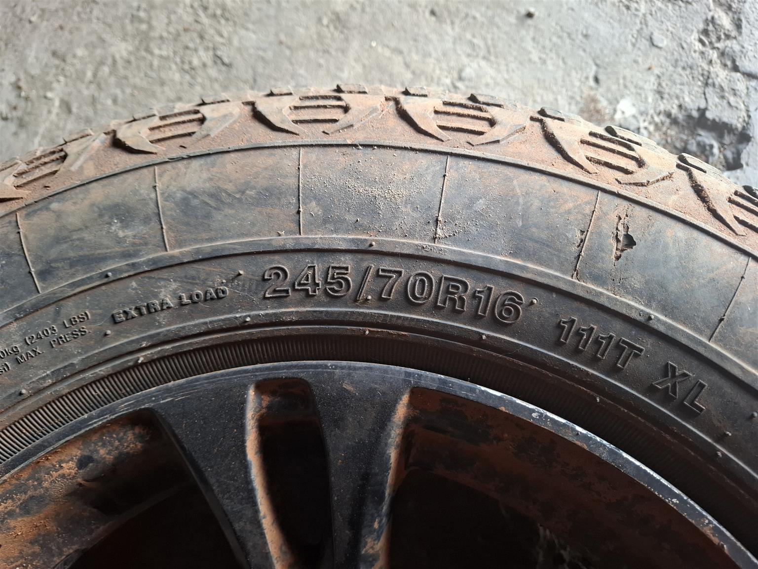 Ford ranger 16"rims used - Private Seller
