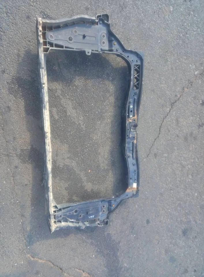 KIA RIO / KIA POCANTO OR HYUNDAI I20 RADIATOR SUPPORT CRADLE R10 - Private Seller KIA RIO / KIA POCANTO OR HYUNDAI I20 RADIATOR SUPPORT CRADLE R10 - Private Seller