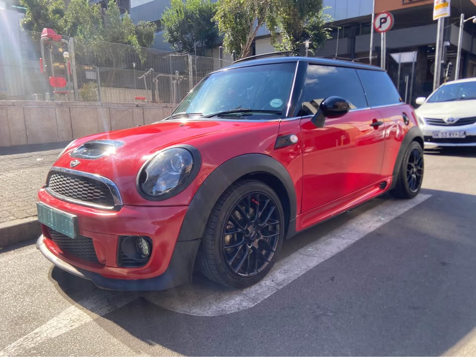 2013 Mini Cooper S 1.6 105000km Manual
