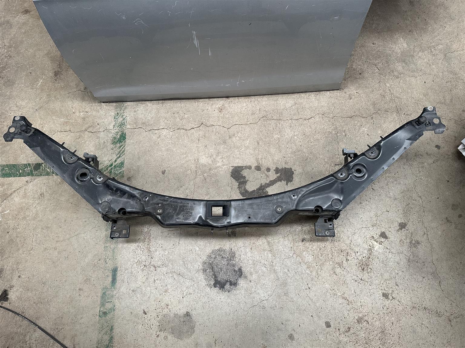 2011-2017 Jaguar Xf Crossmember Upper / Upper Slam Panel Frame - Private Seller