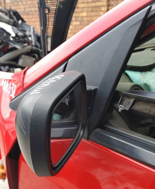 Ford Fiesta left side mirror - Private Seller Ford Fiesta left side mirror - Private Seller