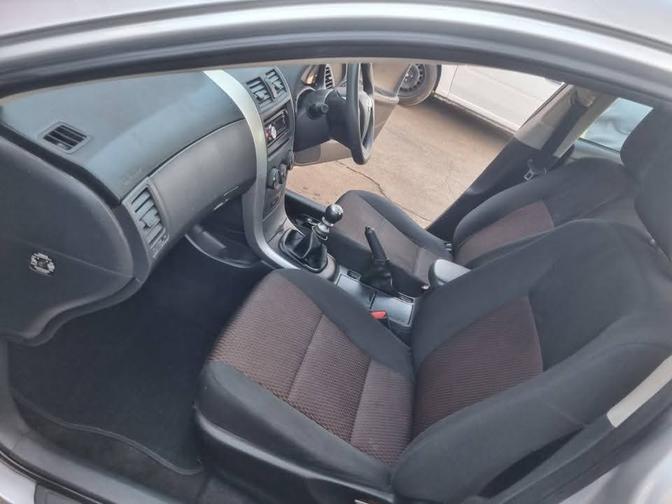 2014 Toyota Corolla quest 1.6Manual 85,000KM R117000 Mechanically Perfect with Clothes Seat interior