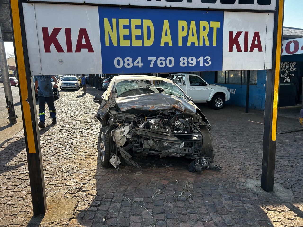 2016 KIA RIO 1.4 AUTO HATCH BACK STRIPPING FOR SPARES - Private Seller 2016 KIA RIO 1.4 AUTO HATCH BACK STRIPPING FOR SPARES - Private Seller