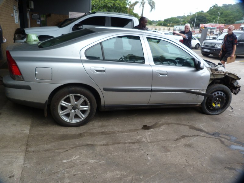 Volvo S60 T5 AT Silver - 2003 STRIPPING FOR SPARES - Private Seller Volvo S60 T5 AT Silver - 2003 STRIPPING FOR SPARES - Private Seller