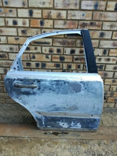 Volvo S40 Right Rear Door Contact for Price - Private Seller Volvo S40 Right Rear Door Contact for Price - Private Seller
