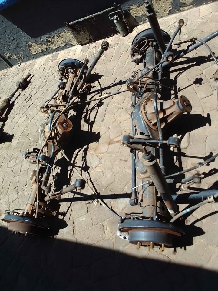 2003 up Toyota Prado 120 series complete back diff - Private Seller