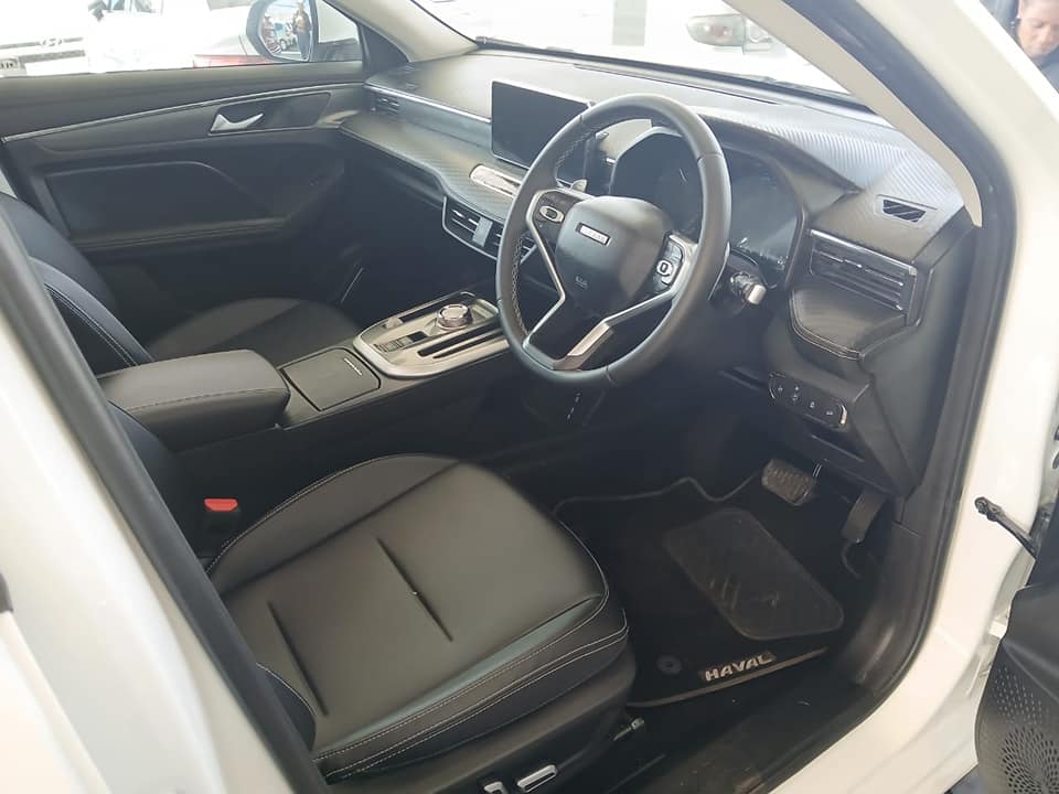 2024 HAVAL JOLION LUXURY 1.5T AUTOMATIC