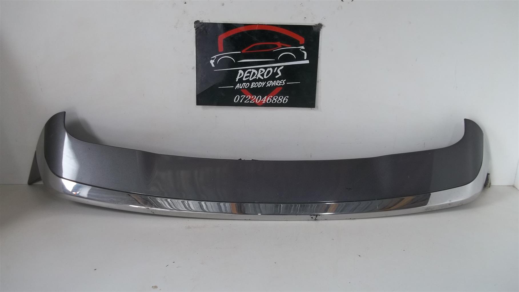 Peugeot 2008 Bootlid spoiler - Private Seller Peugeot 2008 Bootlid spoiler - Private Seller