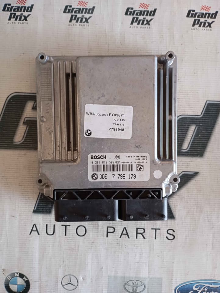 BMW E90 320d ,120d Preface and Facelift ECU Computer Box - Private Seller BMW E90 320d ,120d Preface and Facelift ECU Computer Box - Private Seller