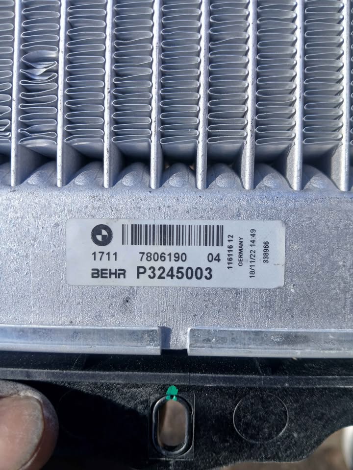 Bmw m4 , f80, m3 f10auxiliary water radiator - Private Seller Bmw m4 , f80, m3 f10auxiliary water radiator - Private Seller