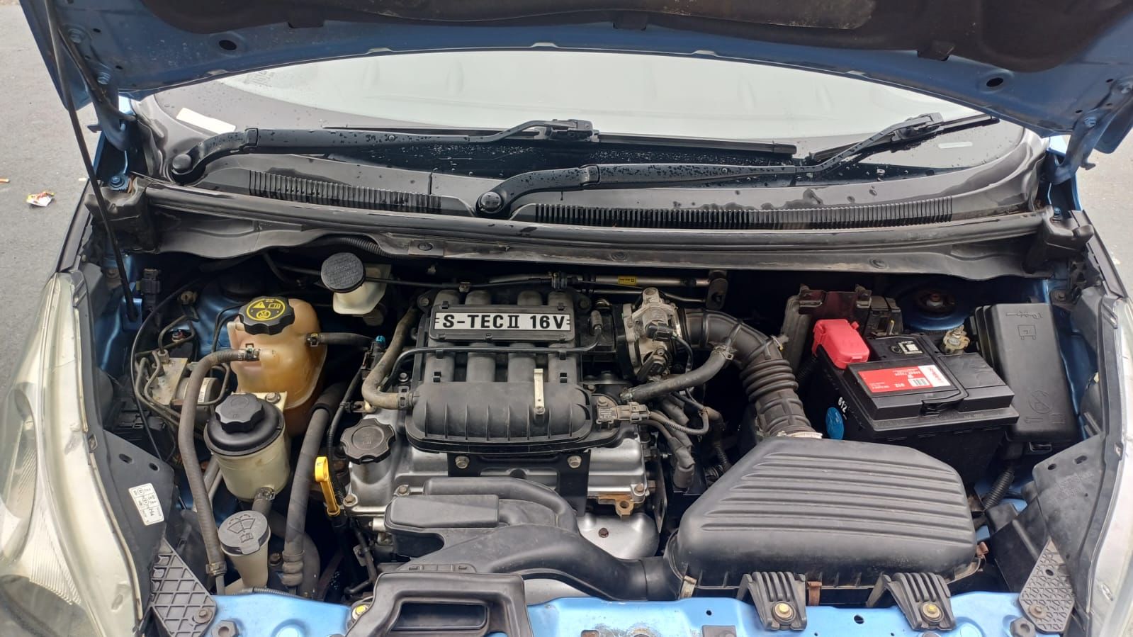 2014 Chev Spark 1.2165000km