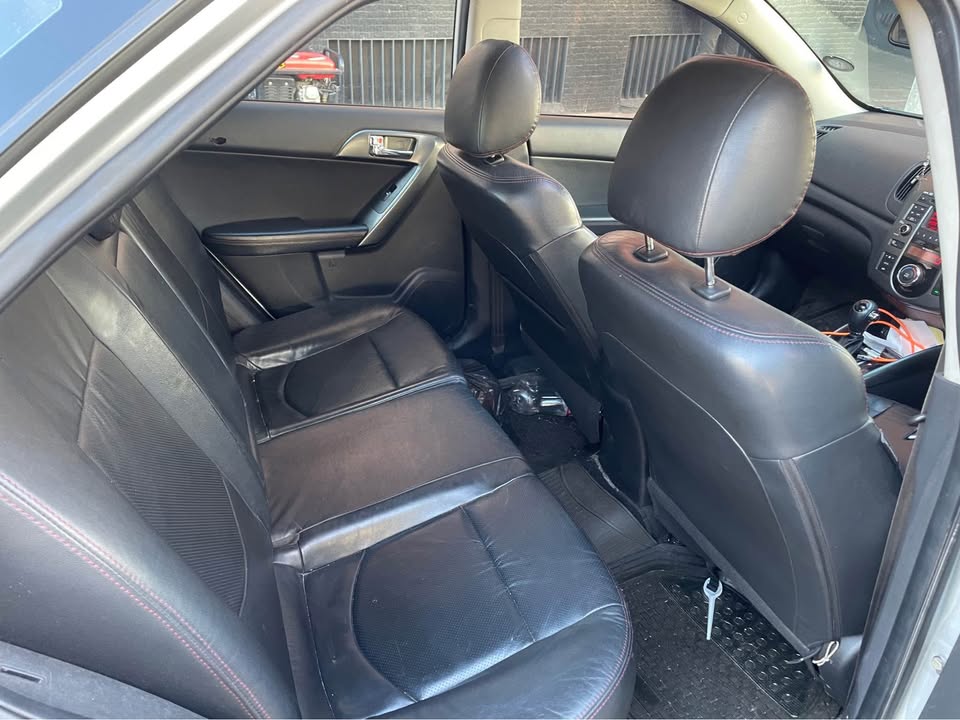 2013 Kia Cerato 1.6 Automatic 89000km