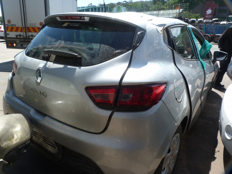 Renault Clio IV 1.2 Authentique Manual Silver - 2014 STRIPPING FOR SPARES - Private Seller