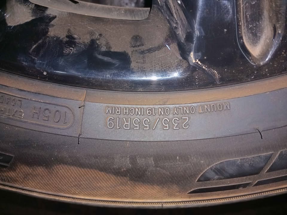 Haval H6 GT rim and tire size 19 - Private Seller Haval H6 GT rim and tire size 19 - Private Seller