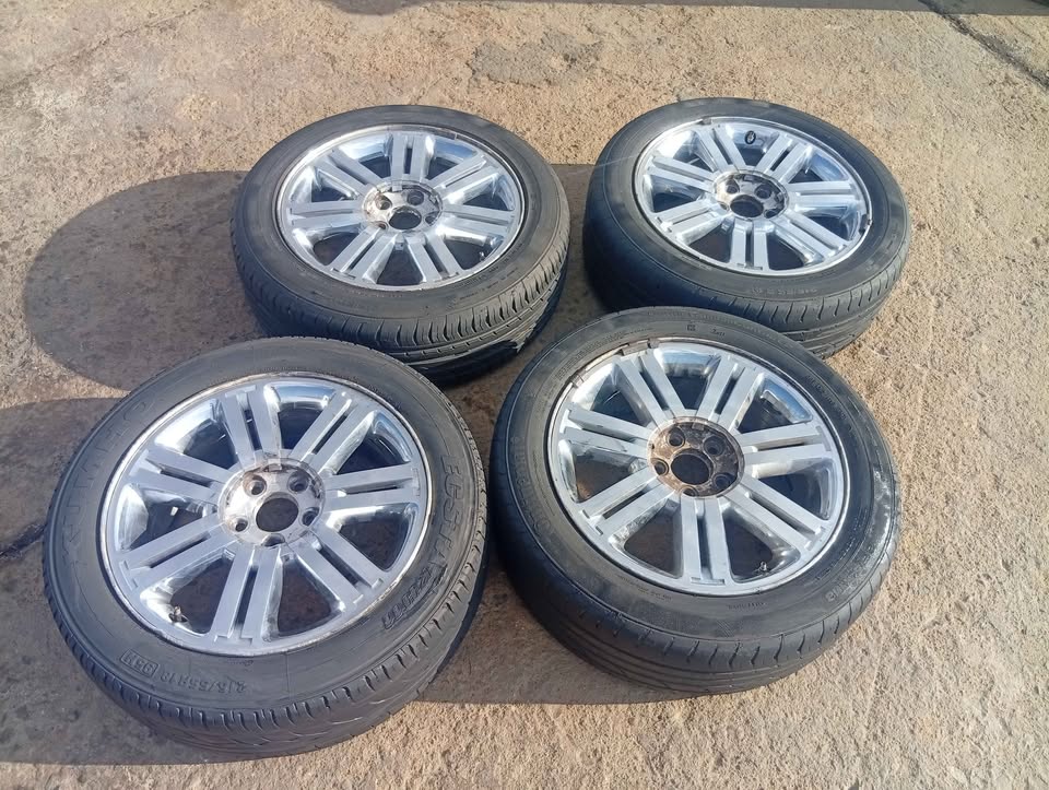 Chrysler Sebring 4 set of rims and tyres 215/55R18 - Private Seller Chrysler Sebring 4 set of rims and tyres 215/55R18 - Private Seller