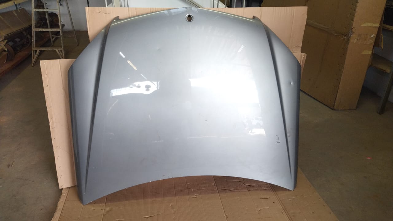mercedes benz w204 bonnet