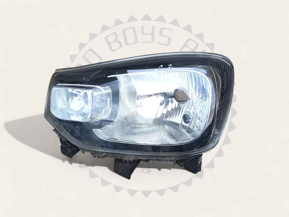SUZUKI S PRESSO LEFT SIDE HEADLIGHT AVAILABLE FOR SALE - Private Seller SUZUKI S PRESSO LEFT SIDE HEADLIGHT AVAILABLE FOR SALE - Private Seller