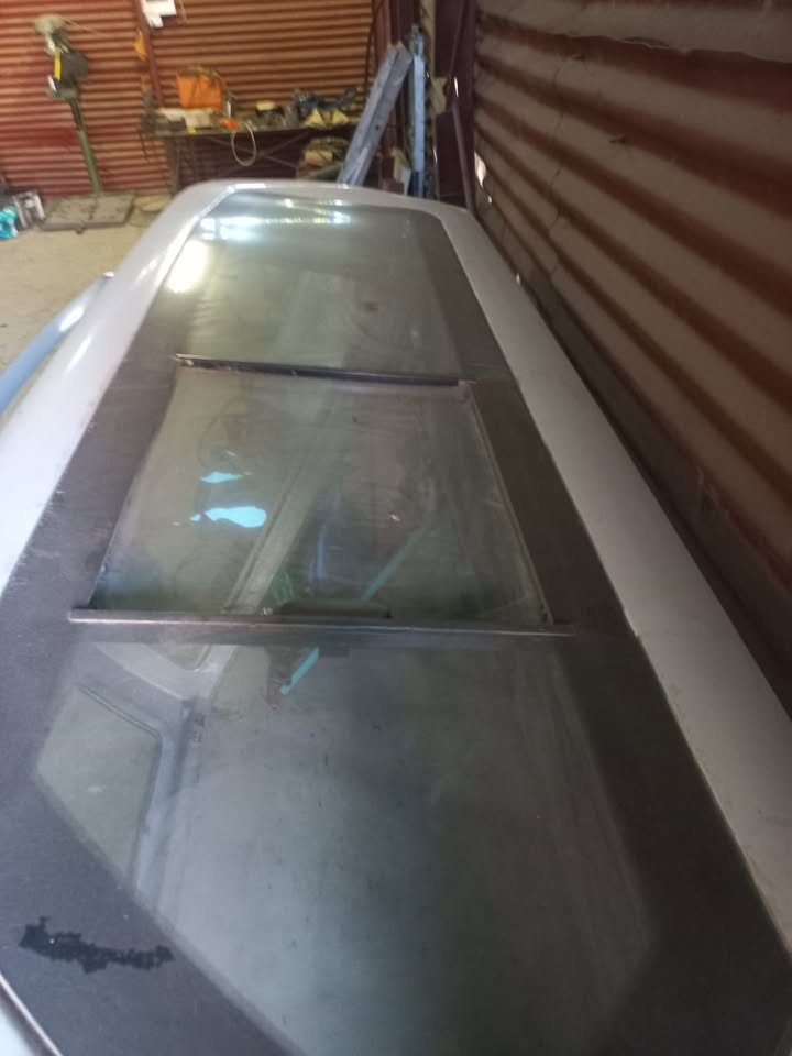 2000 BEEKMAN NISSAN CANOPY (N152) - Private Seller 2000 BEEKMAN NISSAN CANOPY (N152) - Private Seller