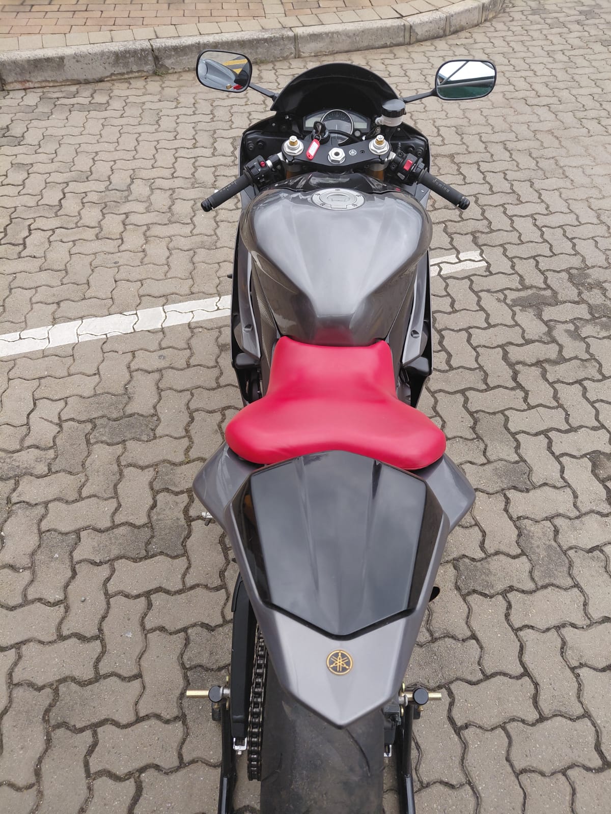 Used 2006 Yamaha YZF R6 - Private Seller