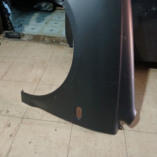 polo vivo fender - Private Seller
