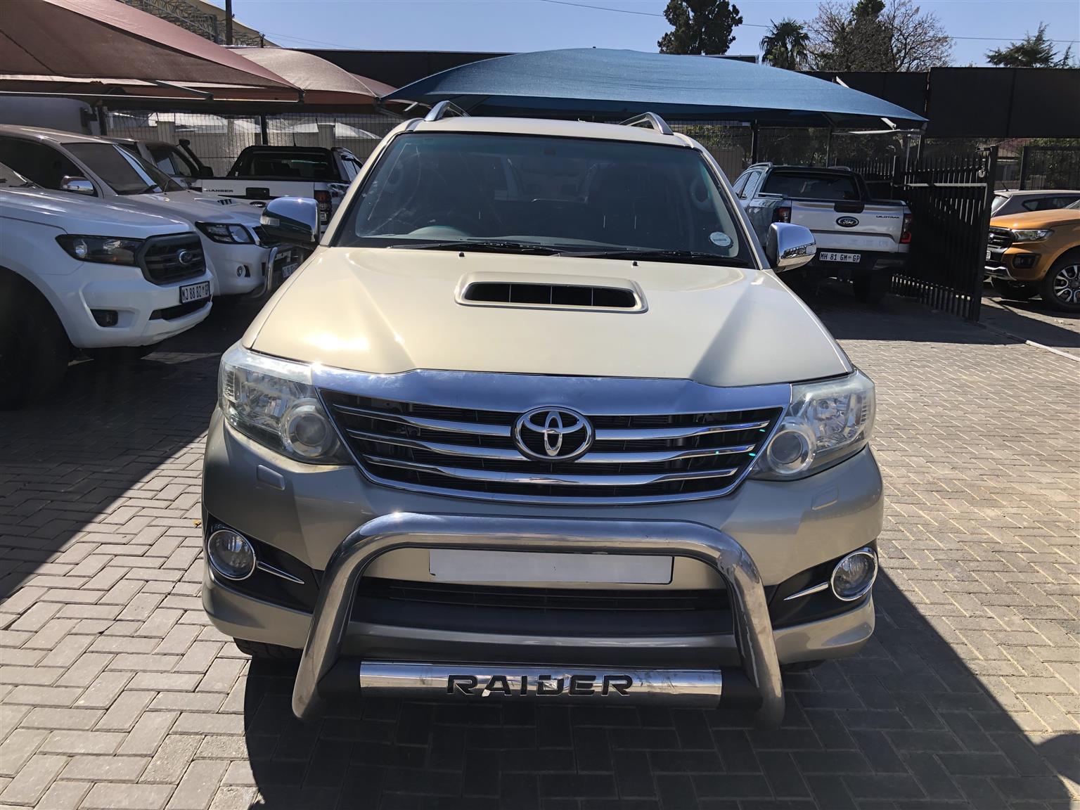 Used 2015 Toyota Fortuner 3.0D-4D auto - Private Seller Used 2015 Toyota Fortuner 3.0D-4D auto - Private Seller