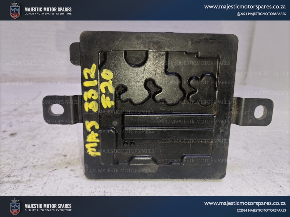 BMW 118i F20 Power Distributor Box for sale - Private Seller BMW 118i F20 Power Distributor Box for sale - Private Seller