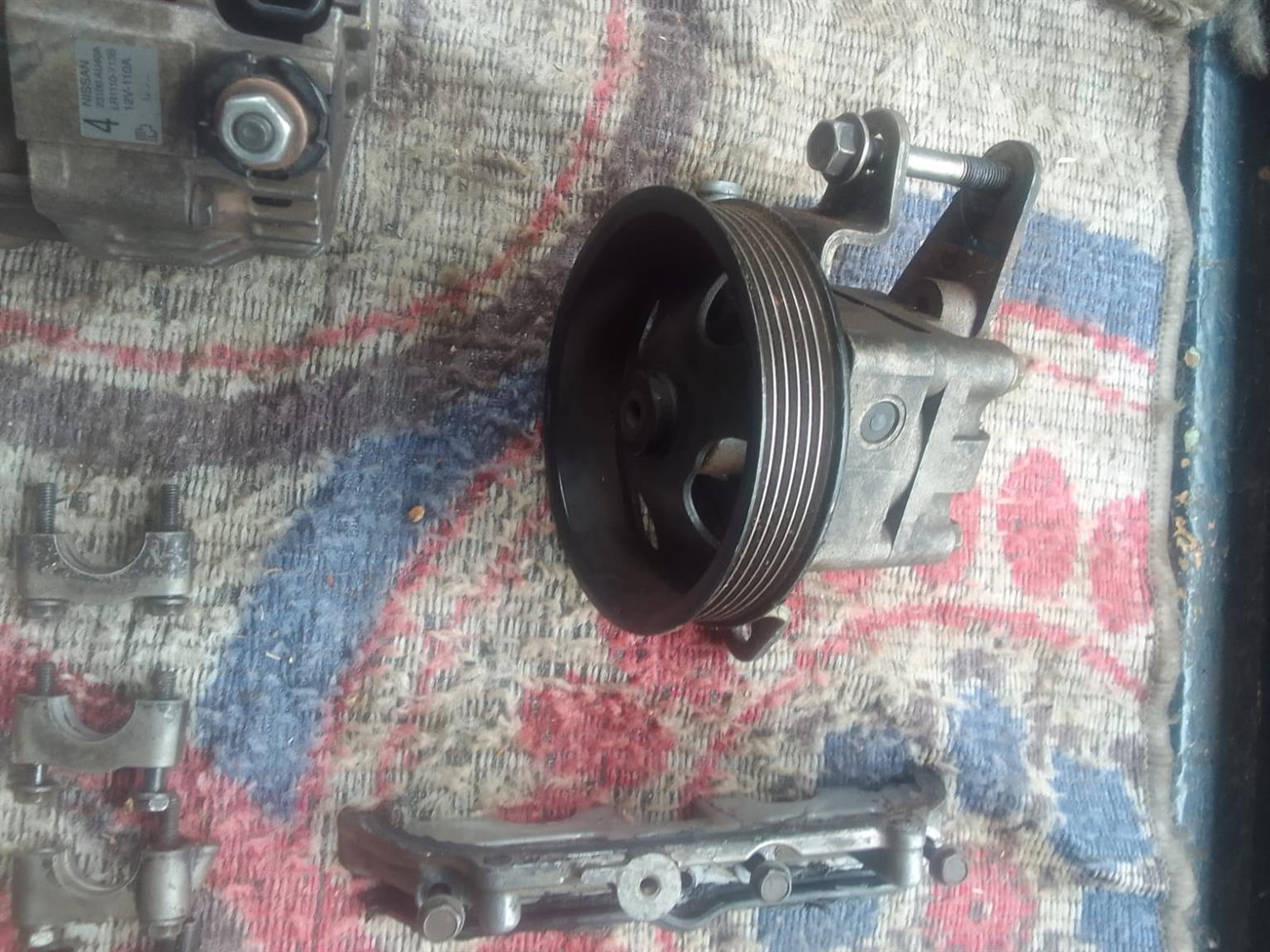 Nissan cylinder head - Private Seller