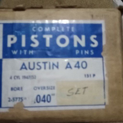 Austin  A40, piston set - Private Seller