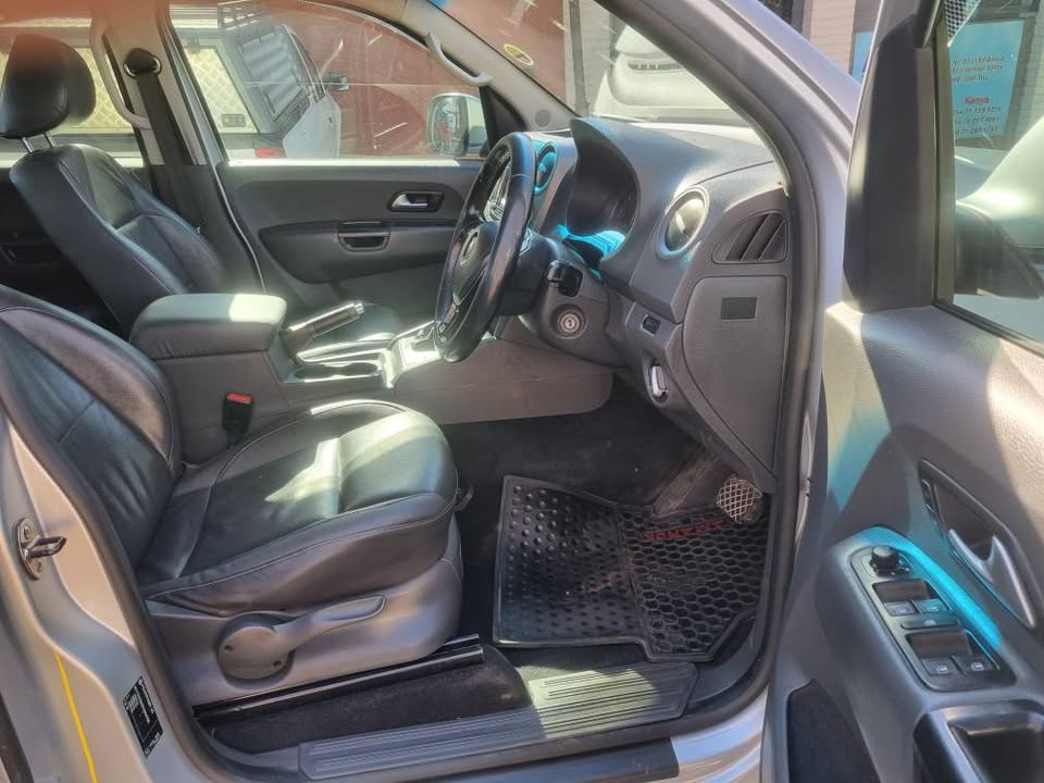 Used Volkswagen Amarok 2.0BiTDI double cab Highline 4Motion - Private Seller Used Volkswagen Amarok 2.0BiTDI double cab Highline 4Motion - Private Seller