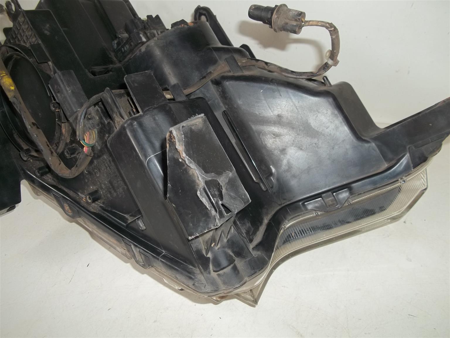 Ford Ranger T7 '16-'22 left headlight - Private Seller