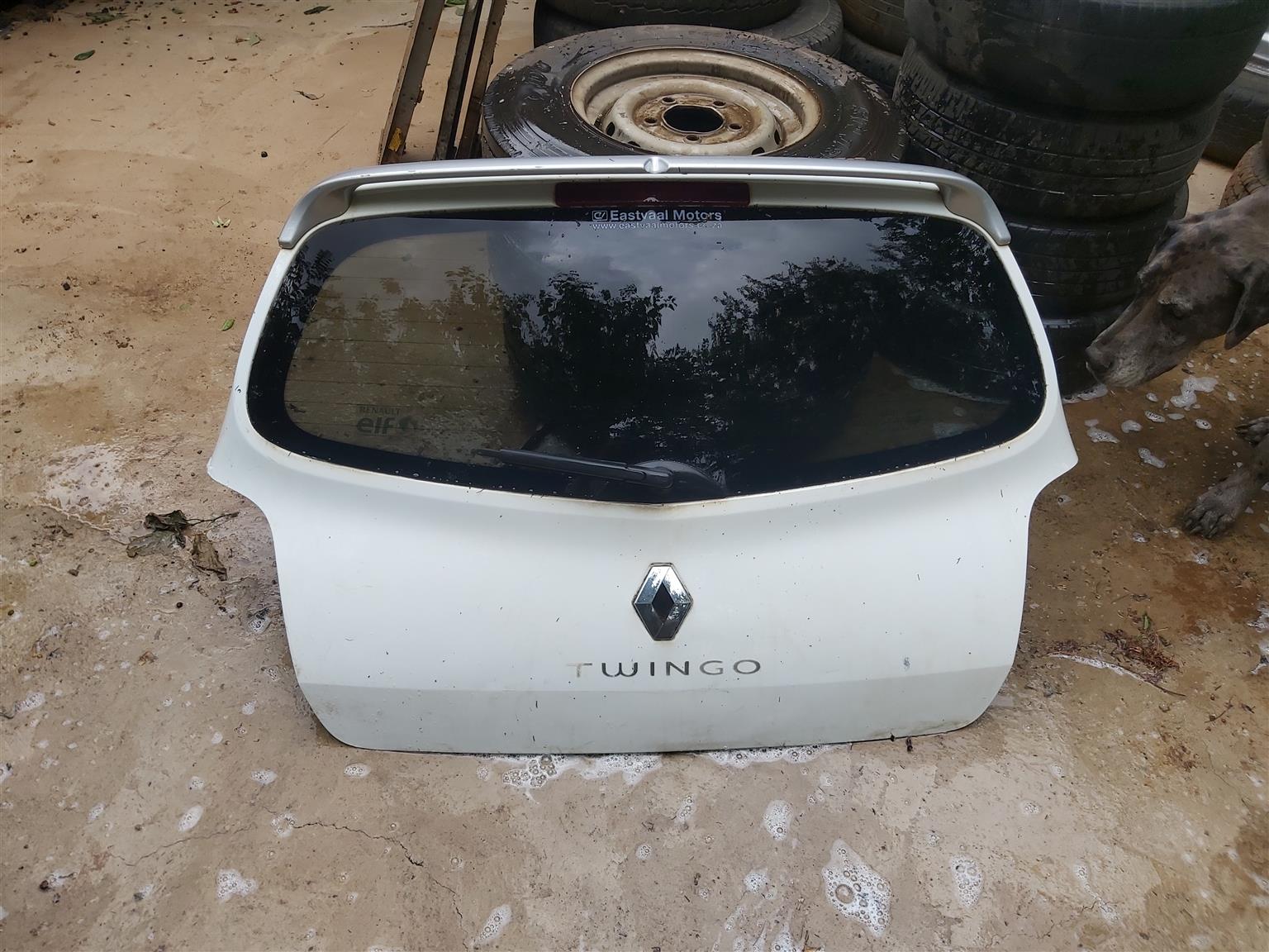 Renault twingo tailgate - Private Seller Renault twingo tailgate - Private Seller