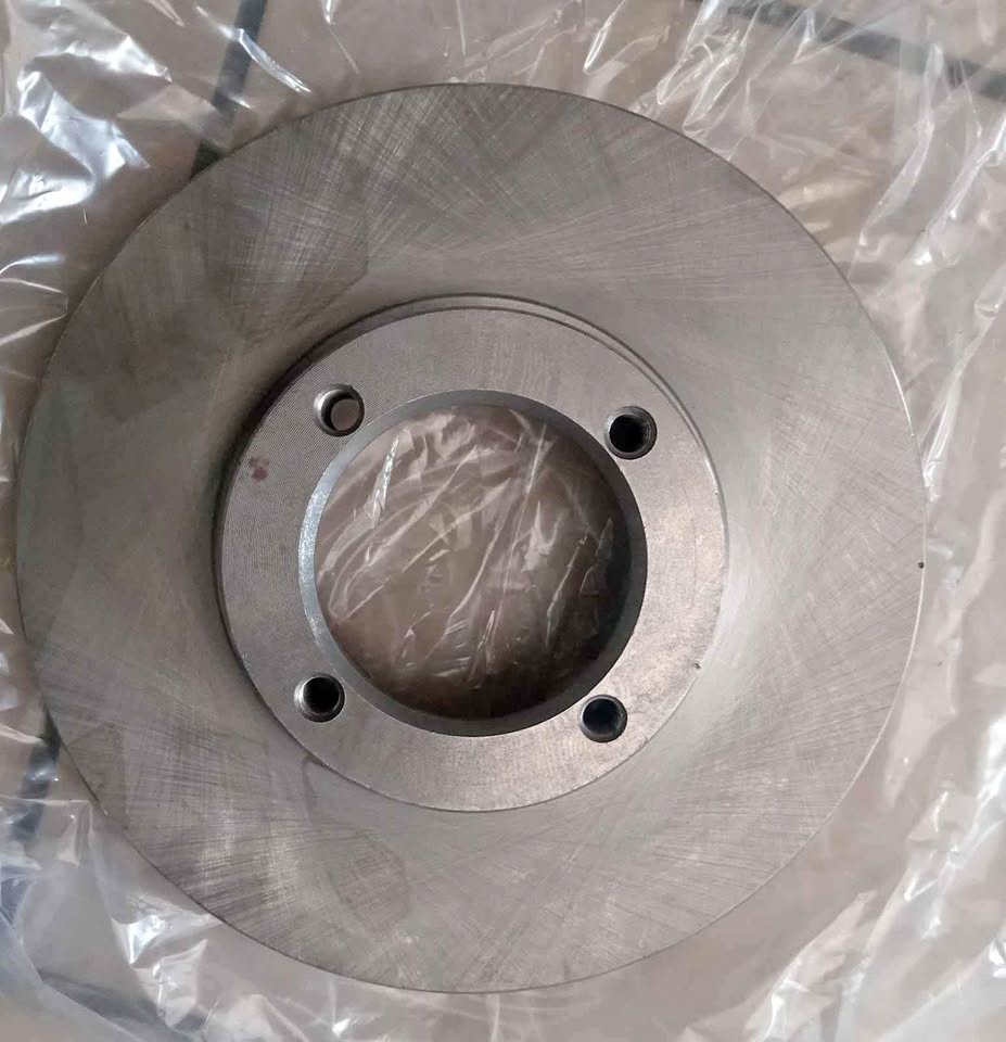 Toyota venture 2.2/2.4 brake disc - Private Seller Toyota venture 2.2/2.4 brake disc - Private Seller