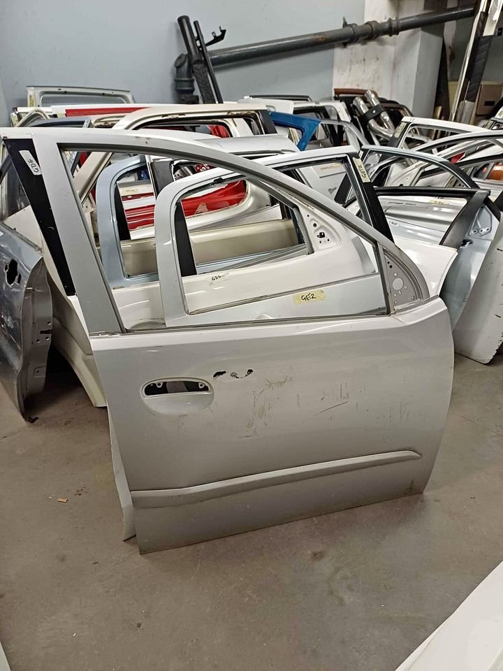 Hyundai I 10 Door R Side 2013. At Sema Spare Centre - Private Seller Hyundai I 10 Door R Side 2013. At Sema Spare Centre - Private Seller