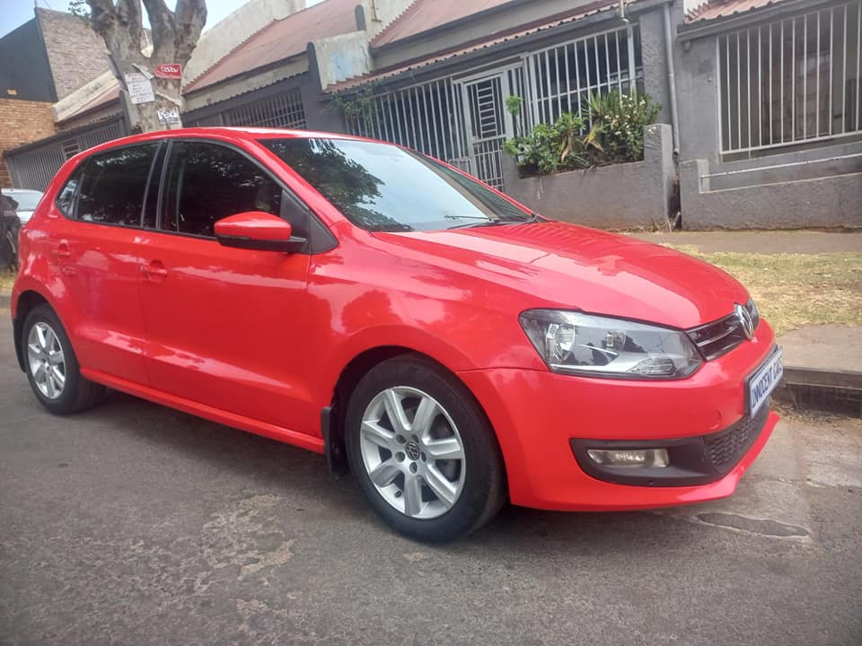 2012 VW POLO VIVO HATCHBACK 1.4 PETROL, MANUAL, RED COLOR, MILEAGE 98000KMS
