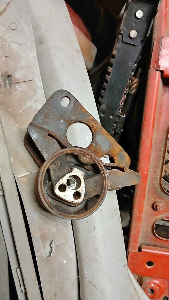 Chery qq Engine Mounting - Private Seller
