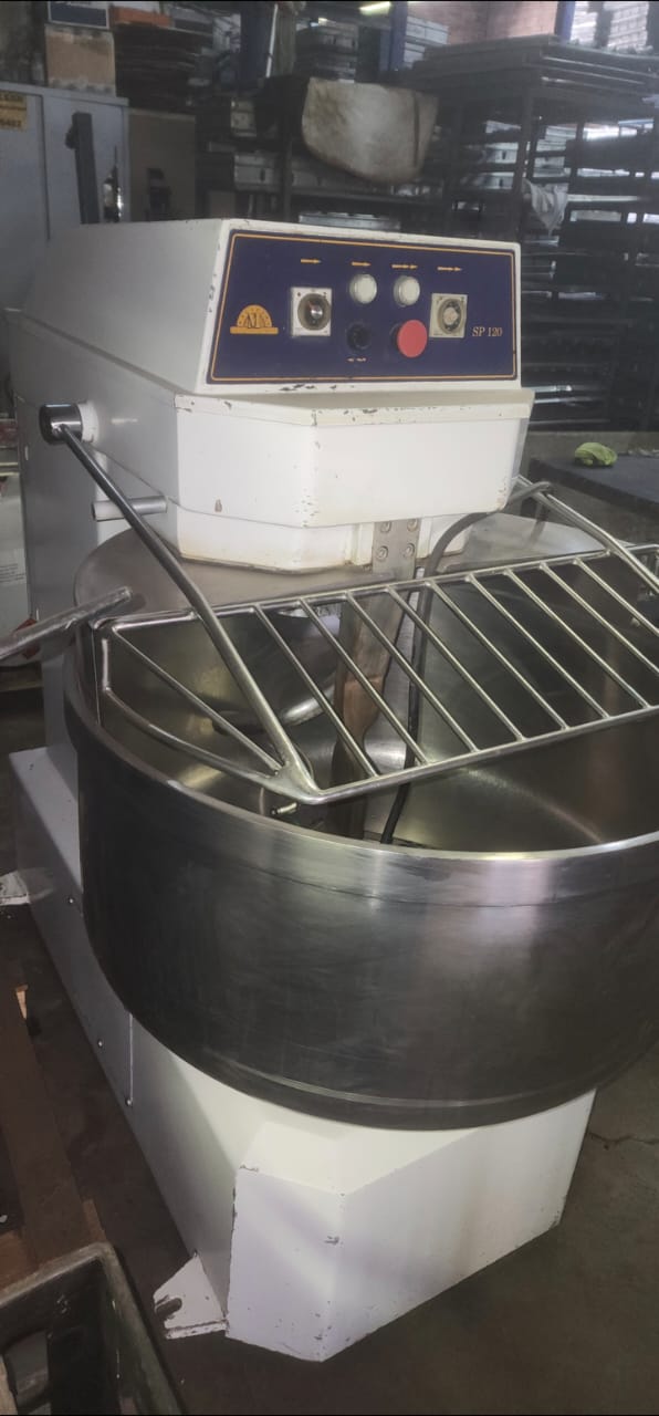 Macamdas Macadams 120kg Mixer | Junk Mail Marketplace