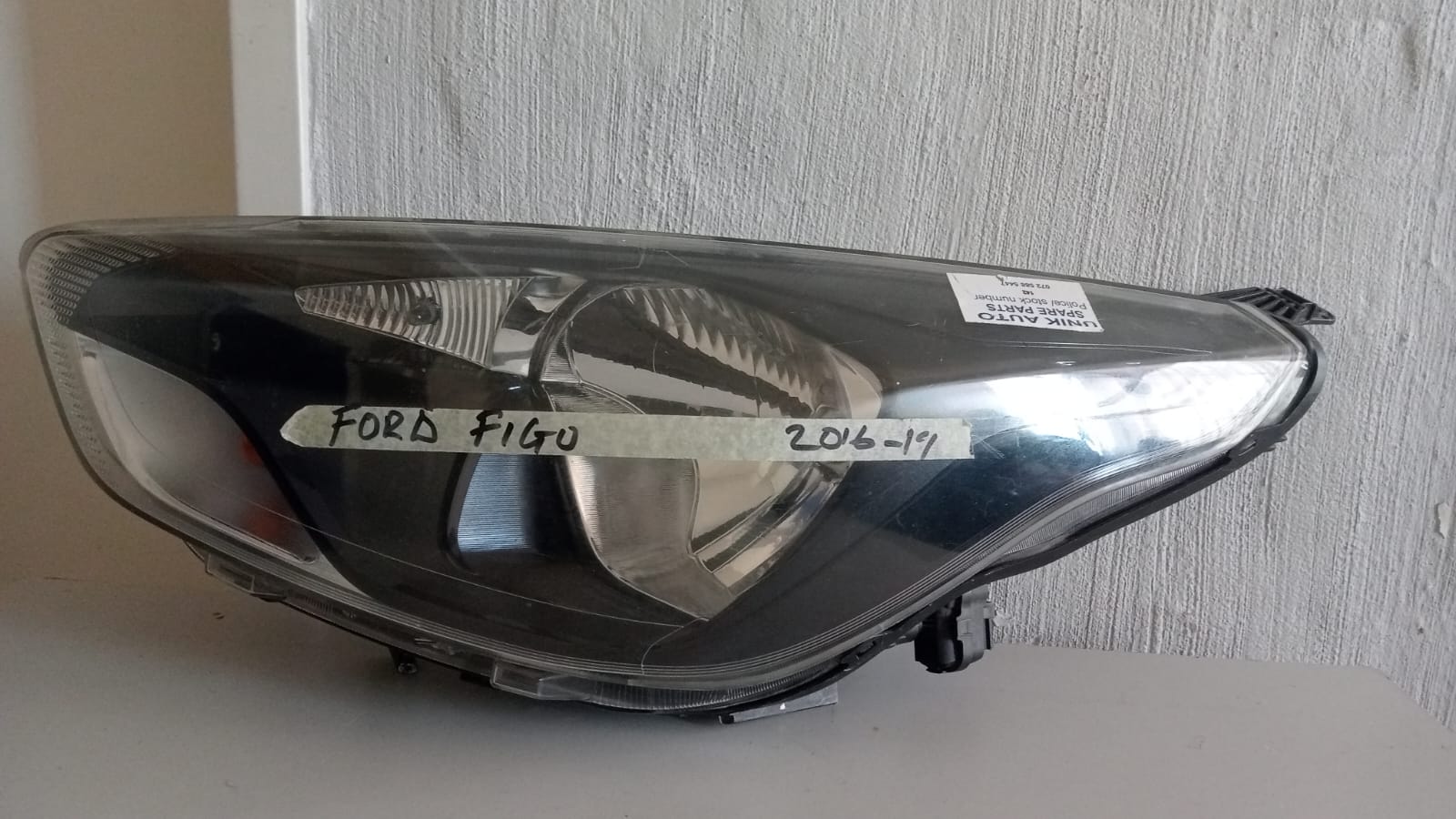 Ford Figo 2016–20 Headlight LS Used Auto Body Spare Parts at Sema Spare Center. - Private Seller Ford Figo 2016–20 Headlight LS Used Auto Body Spare Parts at Sema Spare Center. - Private Seller