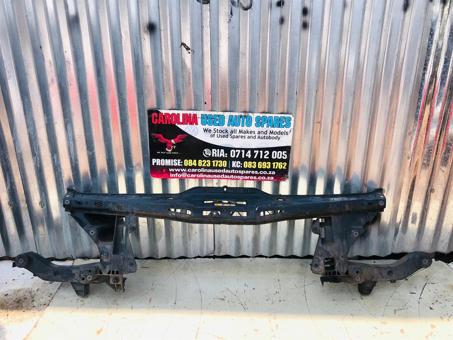 Mercedes Benz Vito W639 radiator cradle - Private Seller Mercedes Benz Vito W639 radiator cradle - Private Seller