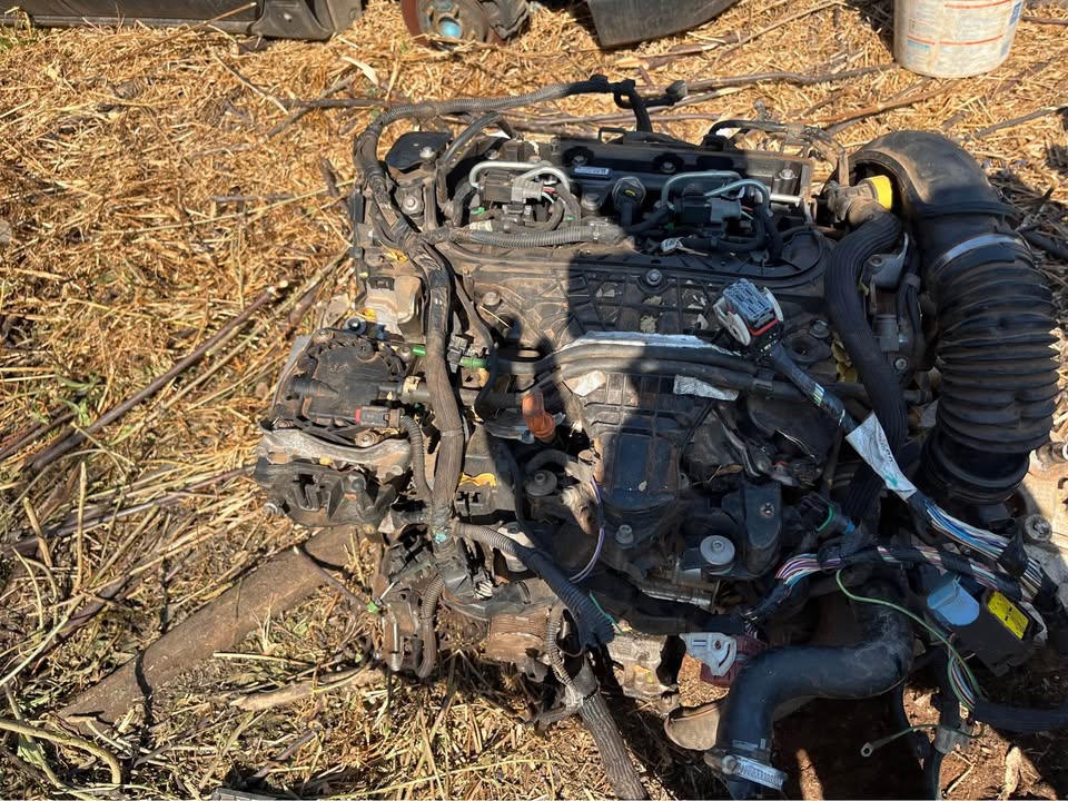 PEUGEOT RCZ 2.0HDi DIESEL ENGINE RHH Parts for Sale - Private Seller PEUGEOT RCZ 2.0HDi DIESEL ENGINE RHH Parts for Sale - Private Seller
