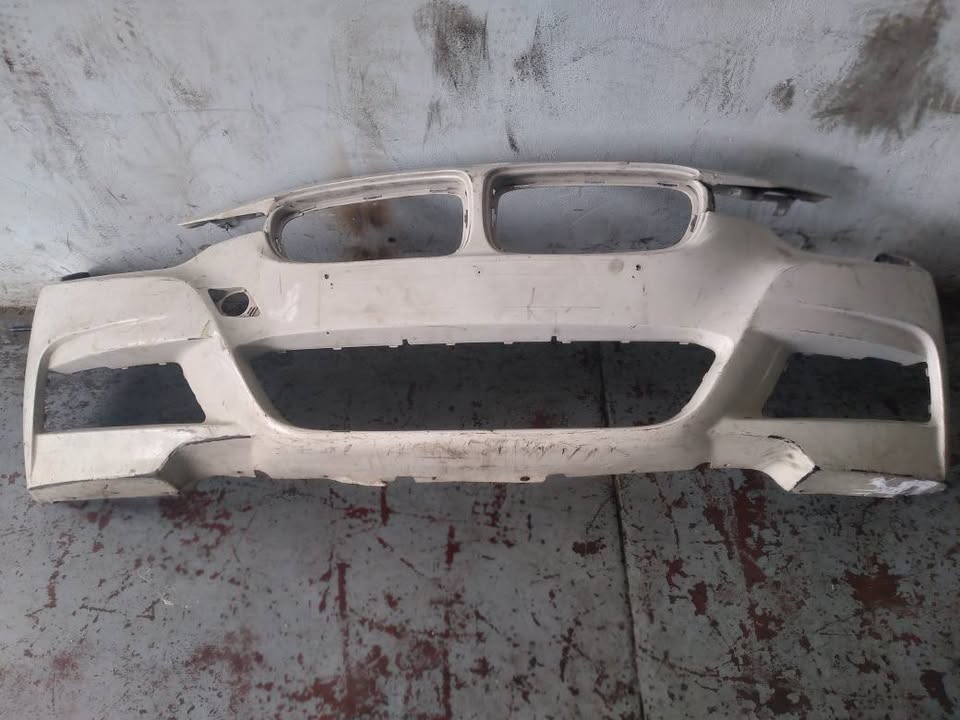 BMW F30 FRONT BUMPER FOR SALE - Private Seller