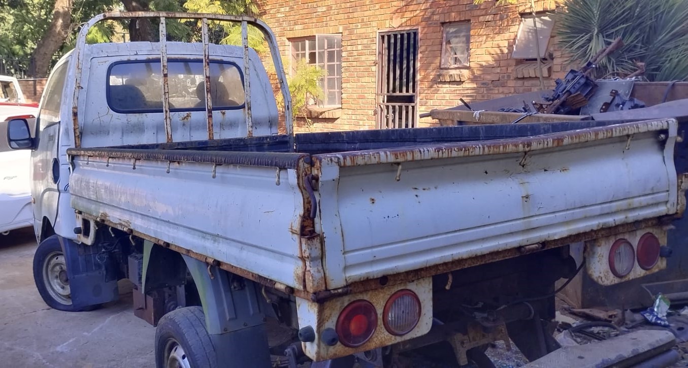 2010 KIA K2500 2.5 DIESEL MANUAL STRIPPING FOR SPARES