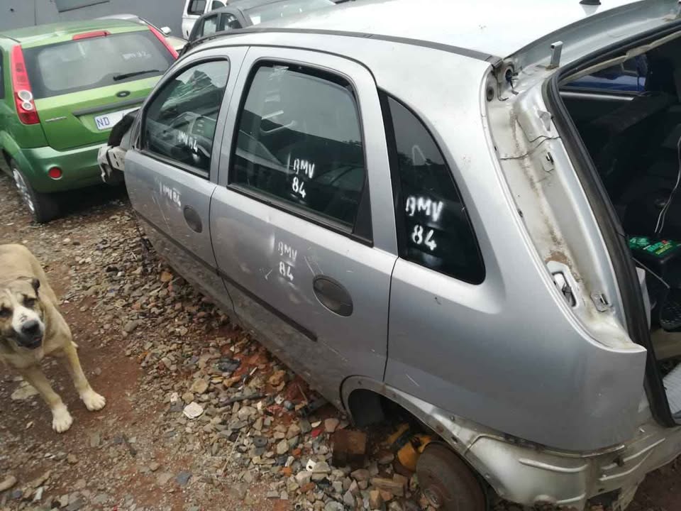 Spares for corsa gama - Private Seller Spares for corsa gama - Private Seller